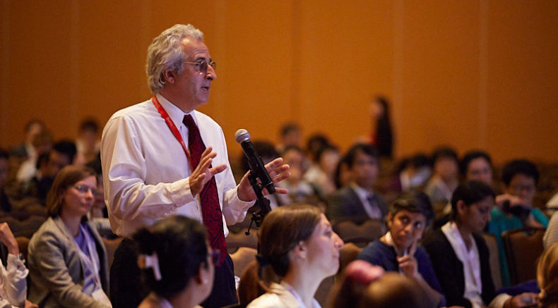 ISUOG2018 Ahmet Baschat asking a question.jpg